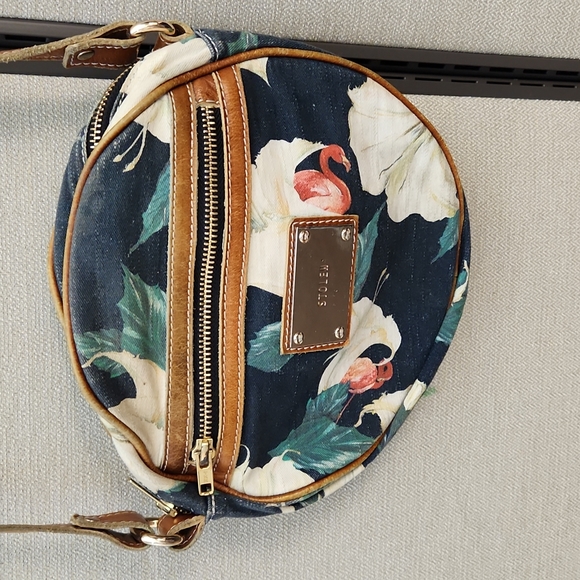Stolen Girlfriends Club Round Floral Crossbody - Picture 1 of 15
